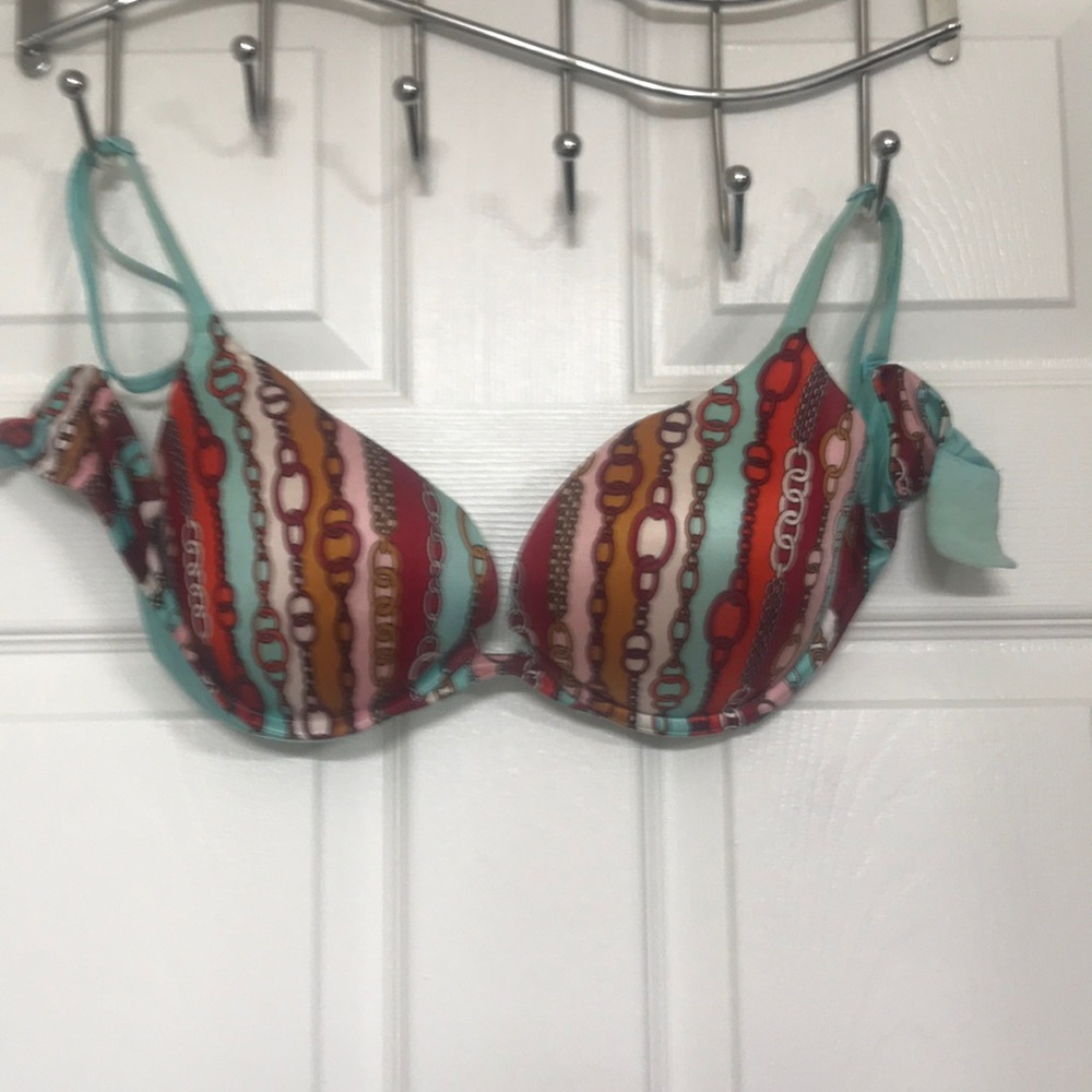 Victoria’s Secret bra